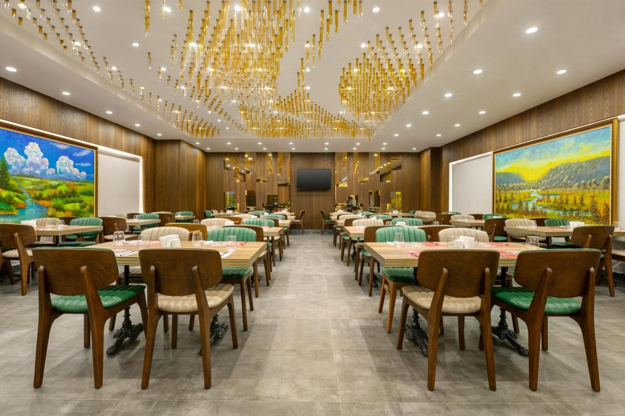 Ramada By Wyndham Istanbul Umraniye Hotel Exterior photo